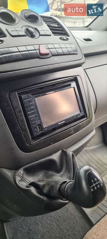 Минивэн Mercedes-Benz Vito 2004 в Ужгороде