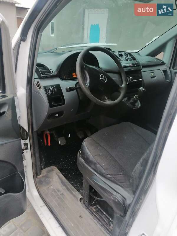 Минивэн Mercedes-Benz Vito 2004 в Любешове