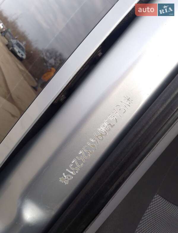 Минивэн Mercedes-Benz Vito 1999 в Николаеве