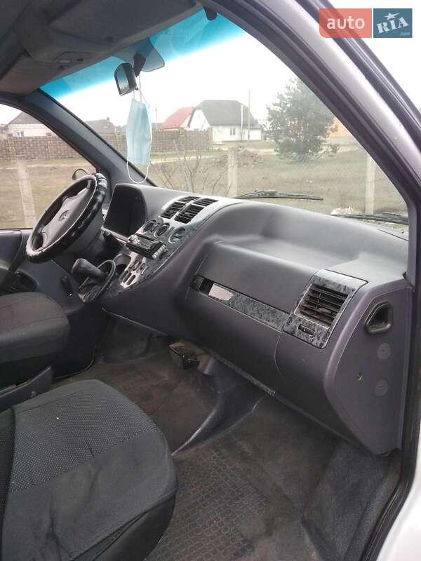 Минивэн Mercedes-Benz Vito 2002 в Заречном