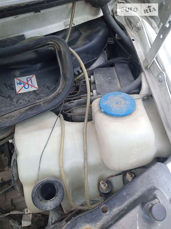 Грузовой фургон Mercedes-Benz Vito 1997 в Косове
