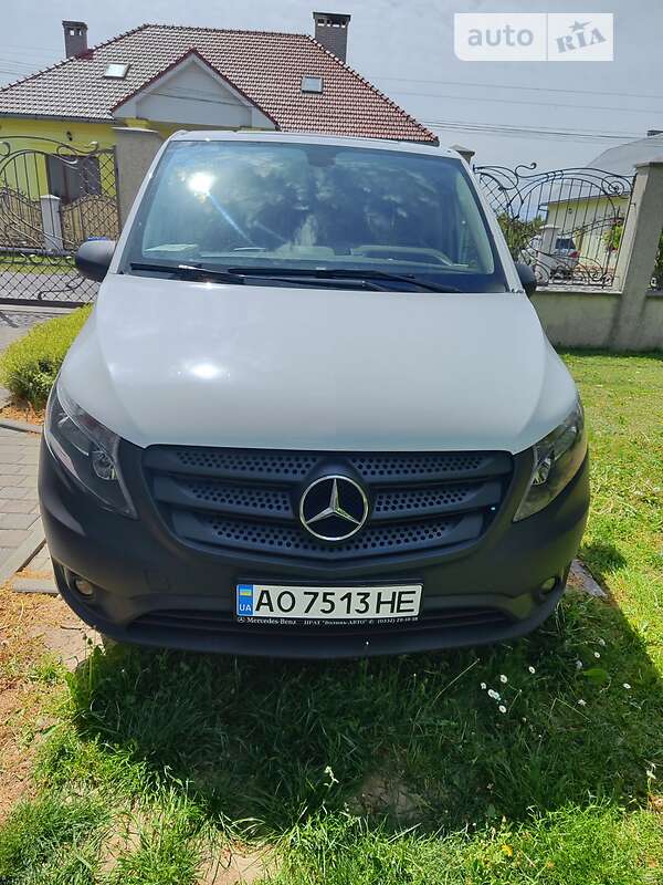 Mercedes-Benz Vito 2021