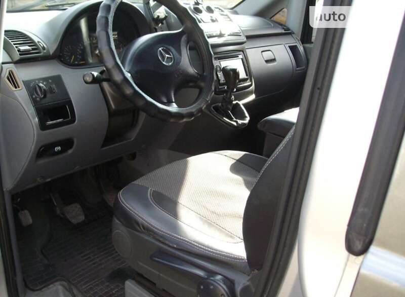 Минивэн Mercedes-Benz Vito 2004 в Херсоне