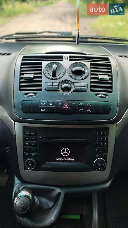 Минивэн Mercedes-Benz Vito 2012 в Лозовой
