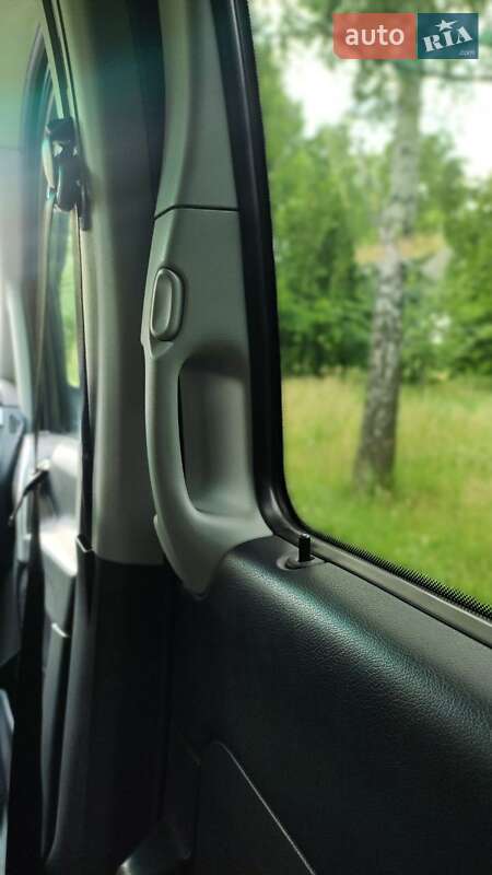 Минивэн Mercedes-Benz Vito 2012 в Лозовой