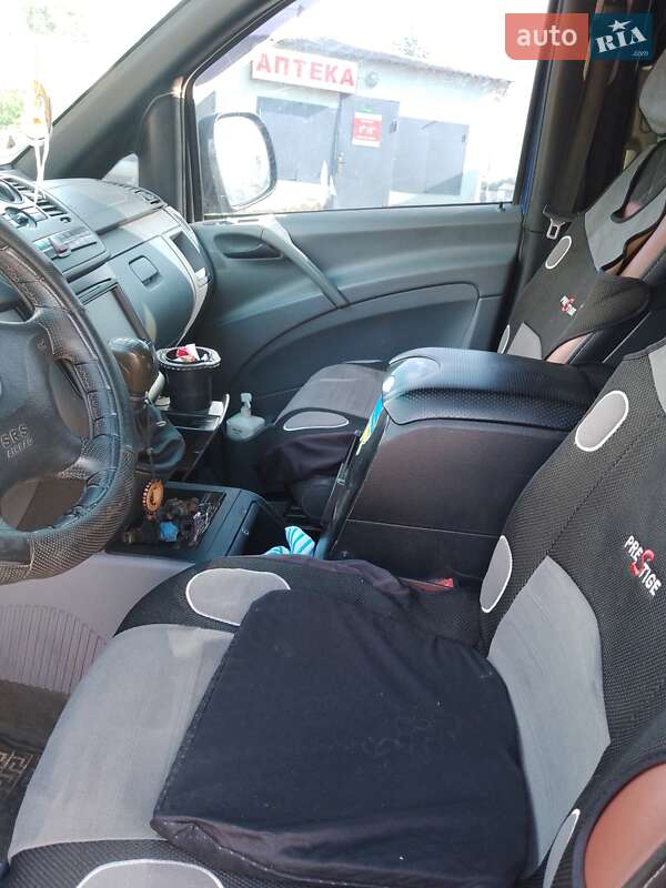Минивэн Mercedes-Benz Vito 2005 в Александрие