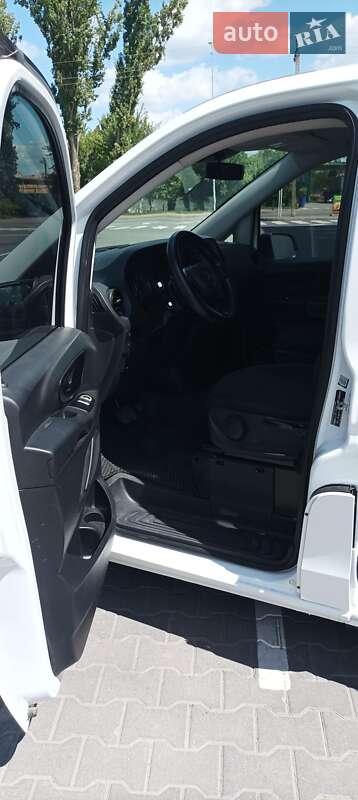 Минивэн Mercedes-Benz Vito 2015 в Виннице фото 17 Минивэн Mercedes-Benz Vito 2015 в Виннице