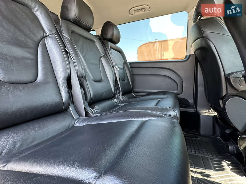 Минивэн Mercedes-Benz Vito 2015 в Киеве