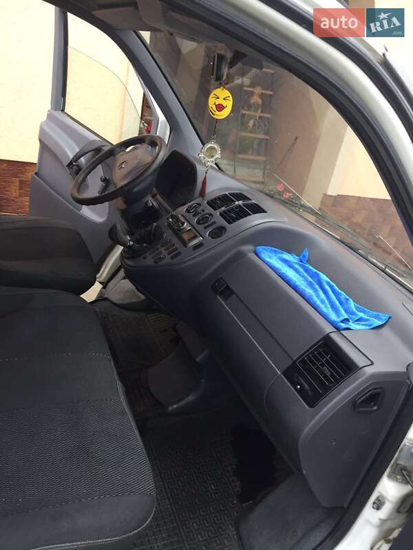 Минивэн Mercedes-Benz Vito 2000 в Сторожинце