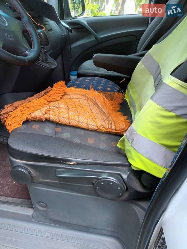 Минивэн Mercedes-Benz Vito 2006 в Львове