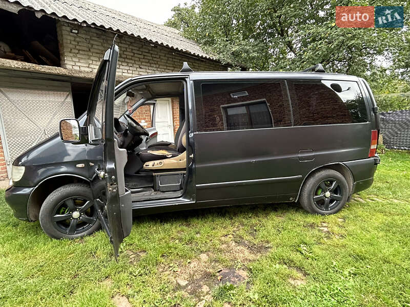 Минивэн Mercedes-Benz Vito 2001 в Жовкве