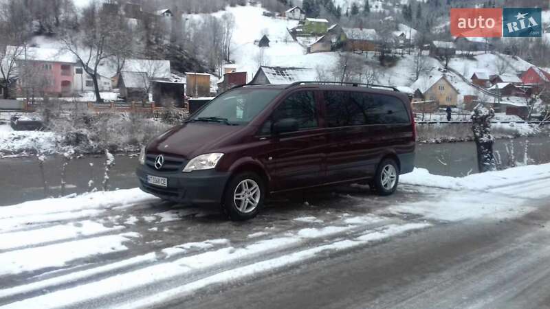 Мінівен Mercedes-Benz Vito 2012 в 