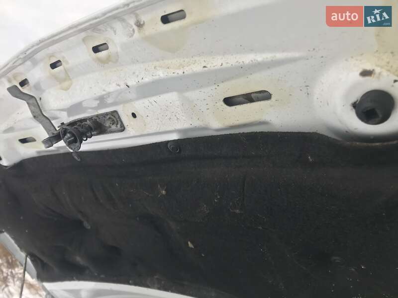 Грузовой фургон Mercedes-Benz Vito 2013 в Ровно