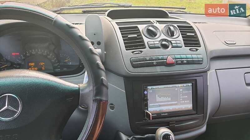 Минивэн Mercedes-Benz Vito 2006 в Одессе