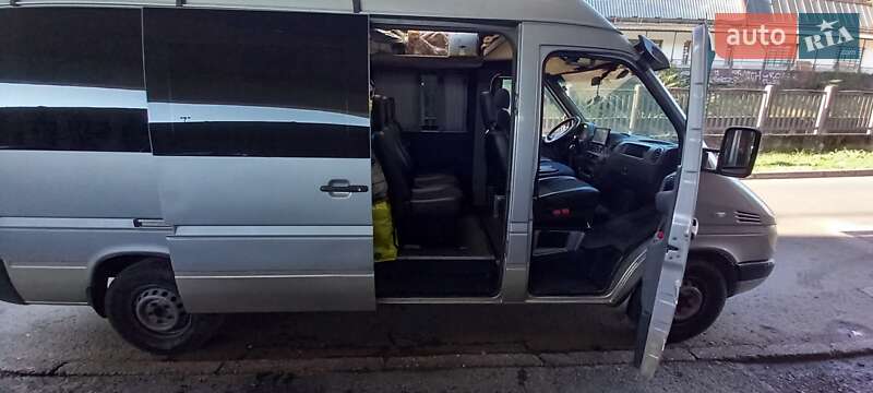 Минивэн Mercedes-Benz Vito 2004 в Ивано-Франковске