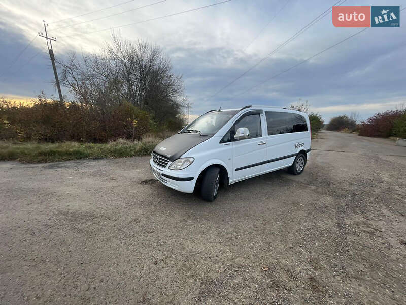 Минивэн Mercedes-Benz Vito 2006 в Черновцах