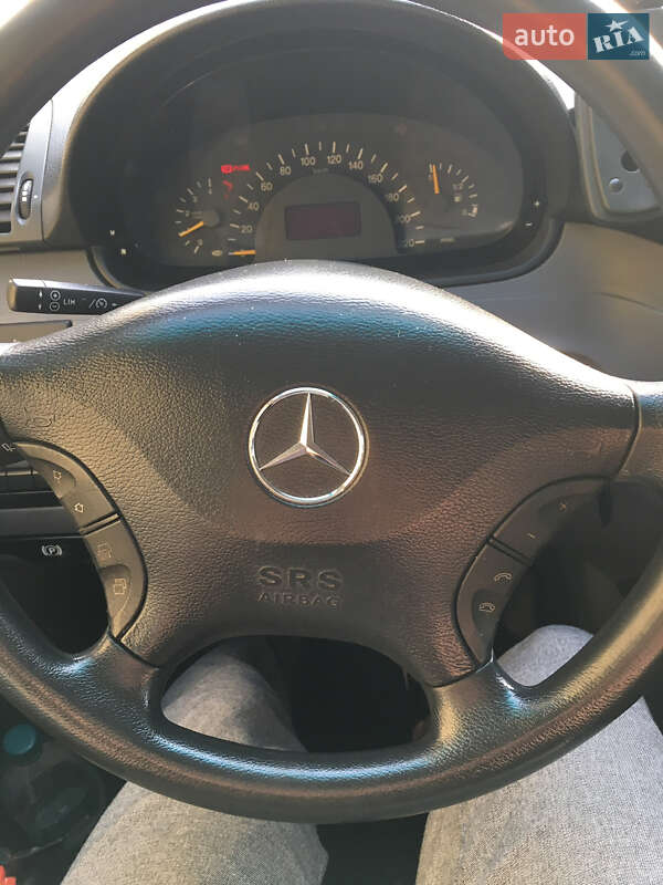 Минивэн Mercedes-Benz Vito 2005 в Черновцах