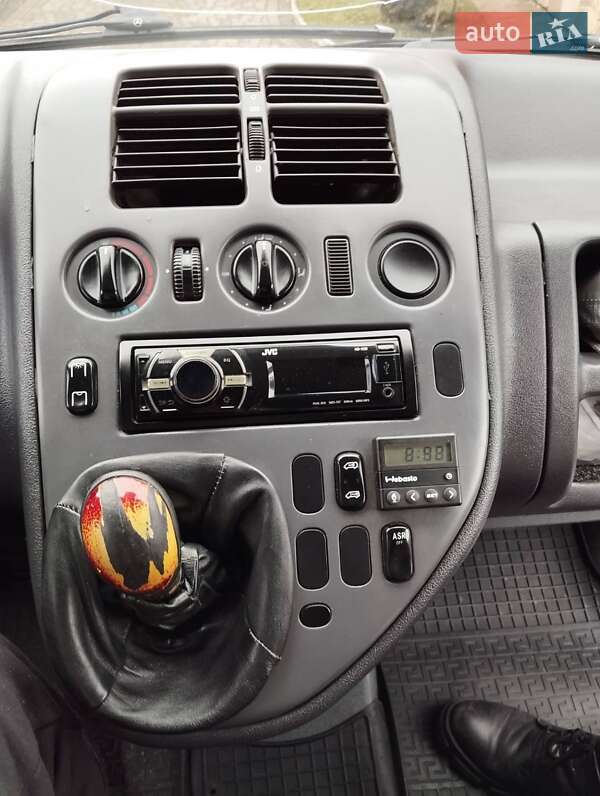 Минивэн Mercedes-Benz Vito 2002 в Золочеве