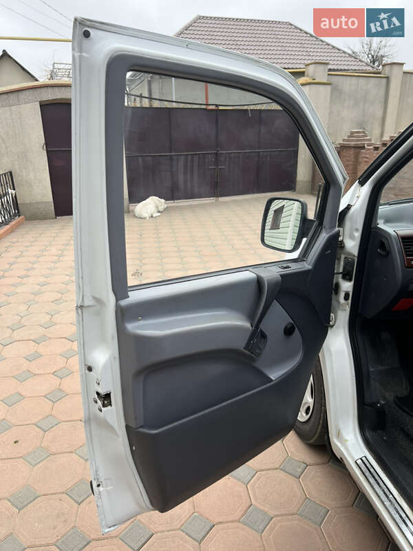 Мінівен Mercedes-Benz Vito 1999 в Одесі