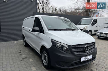 Вантажний фургон Mercedes-Benz Vito 2019 в Чернівцях