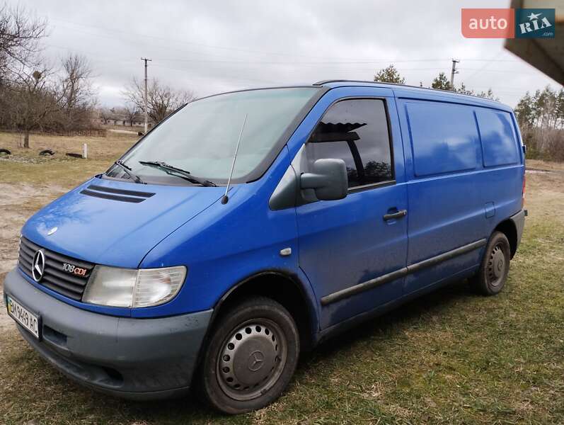 Минивэн Mercedes-Benz Vito 2002 в Черкассах