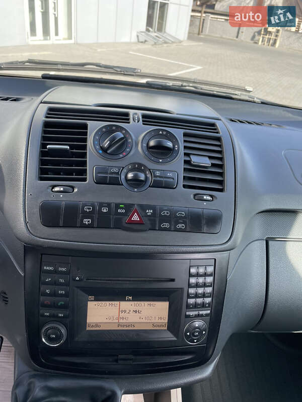 Минивэн Mercedes-Benz Vito 2010 в Николаеве