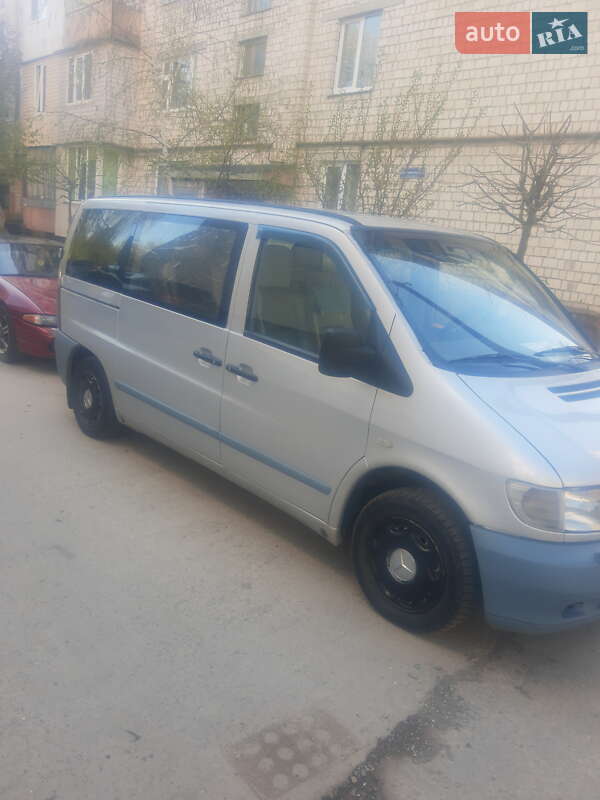 Мінівен Mercedes-Benz Vito 2002 в Чернівцях