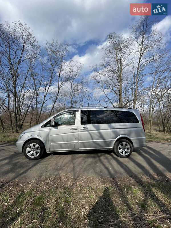 Минивэн Mercedes-Benz Vito 2010 в Пятихатках