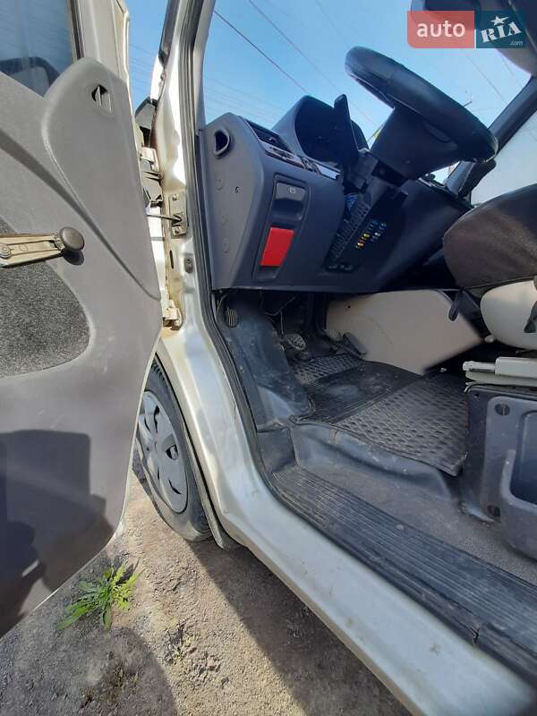 Минивэн Mercedes-Benz Vito 1999 в Белгороде-Днестровском фото 6 Минивэн Mercedes-Benz Vito 1999 в Белгороде-Днестровском