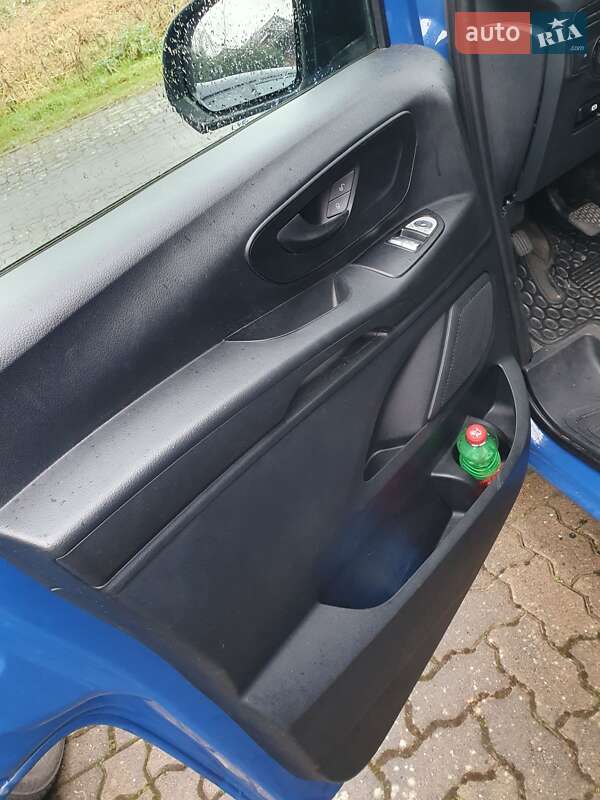 Минивэн Mercedes-Benz Vito 2017 в Черновцах