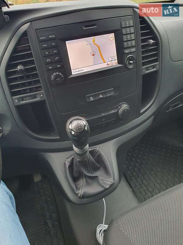 Минивэн Mercedes-Benz Vito 2017 в Черновцах