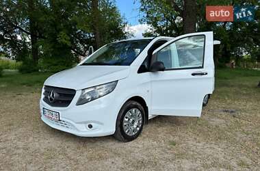 Минивэн Mercedes-Benz Vito 2015 в Полтаве