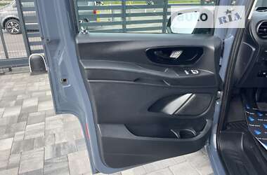 Вантажний фургон Mercedes-Benz Vito 2020 в Рівному