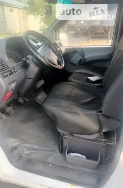 Mercedes-Benz Vito 2000