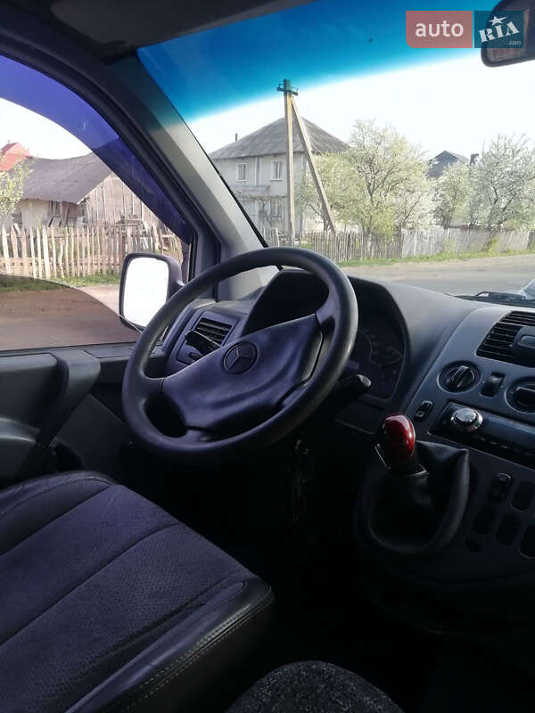Мінівен Mercedes-Benz Vito 2000 в Калуші