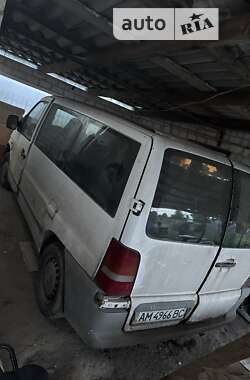 Минивэн Mercedes-Benz Vito 2000 в Ружине