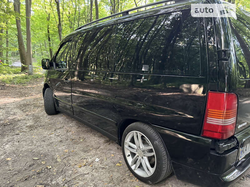 Мінівен Mercedes-Benz Vito 2001 в Києві