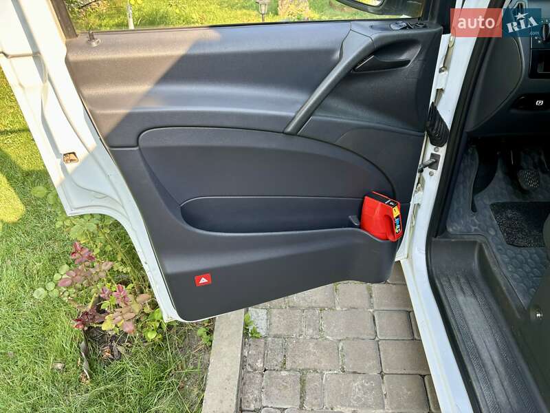 Минивэн Mercedes-Benz Vito 2011 в Дунаевцах