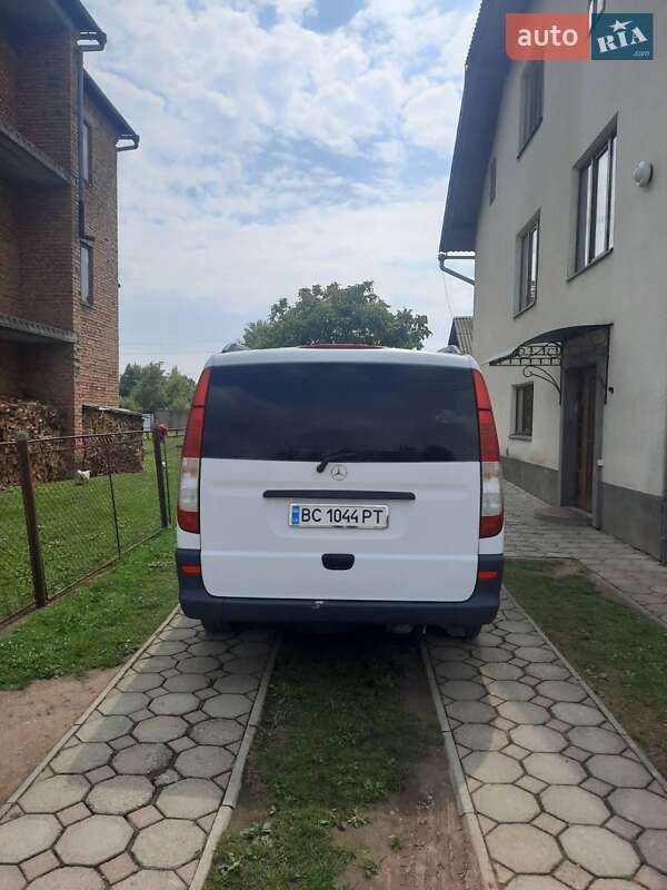 Минивэн Mercedes-Benz Vito 2011 в Стрые