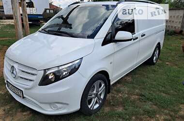 Грузовой фургон Mercedes-Benz Vito 2016 в Калиновке