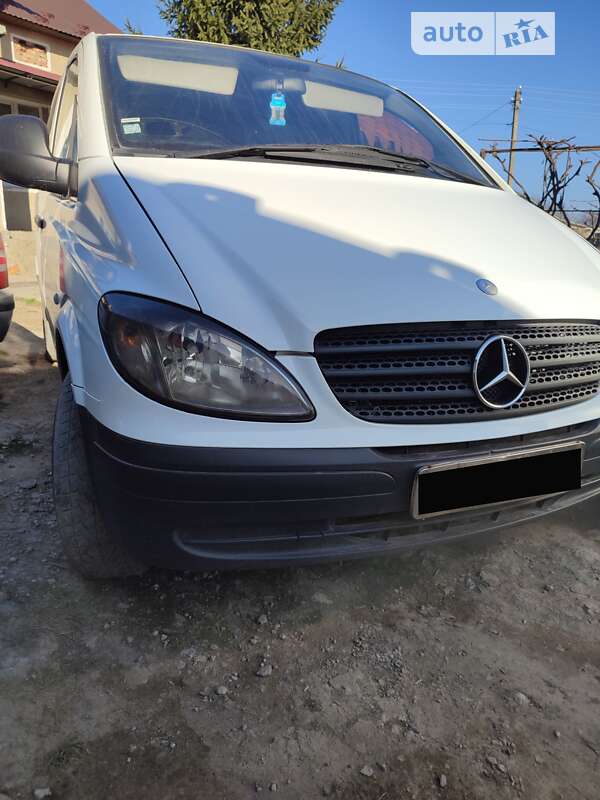 Mercedes-Benz Vito 2005