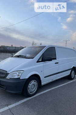 Грузовой фургон Mercedes-Benz Vito 2013 в Киеве