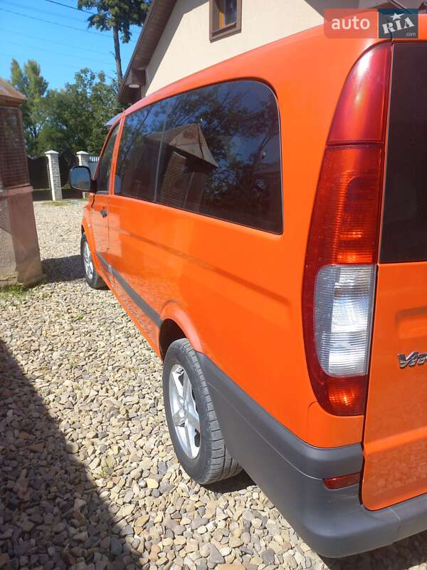 Минивэн Mercedes-Benz Vito 2005 в Вижнице