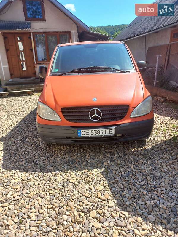 Минивэн Mercedes-Benz Vito 2005 в Вижнице