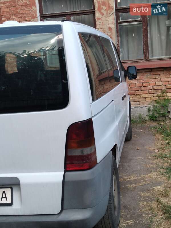Мінівен Mercedes-Benz Vito 2000 в Черкасах