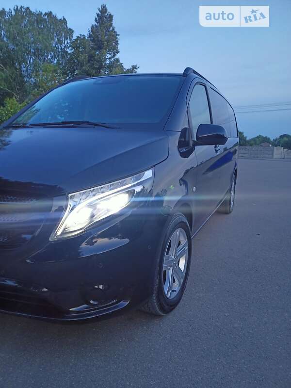Минивэн Mercedes-Benz Vito 2017 в Борисполе