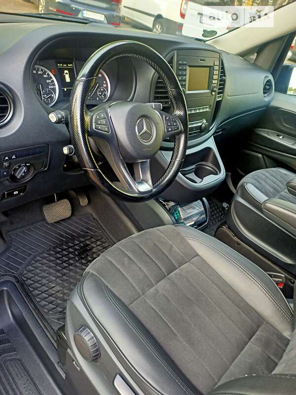 Минивэн Mercedes-Benz Vito 2017 в Борисполе