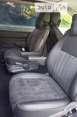 Минивэн Mercedes-Benz Vito 2017 в 
