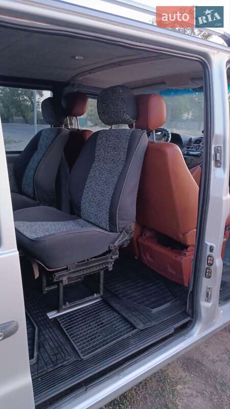 Минивэн Mercedes-Benz Vito 2003 в Николаеве
