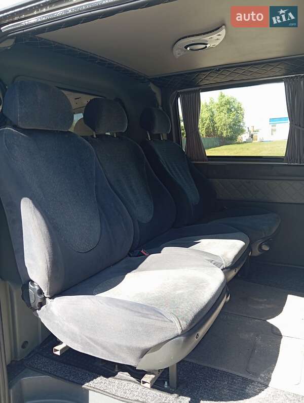 Мінівен Mercedes-Benz Vito 2012 в Рівне